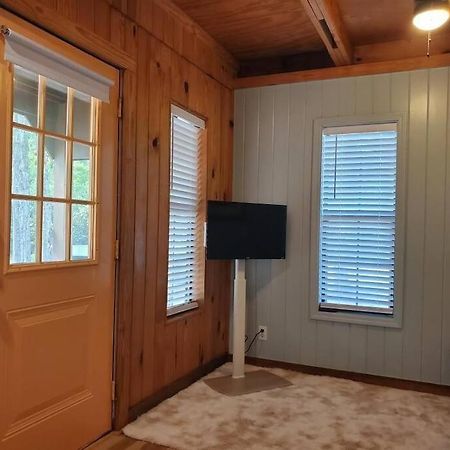 107 Vinewood Cabin Brewton Экстерьер фото