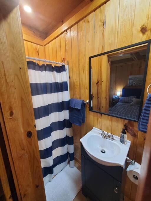 107 Vinewood Cabin Brewton Экстерьер фото