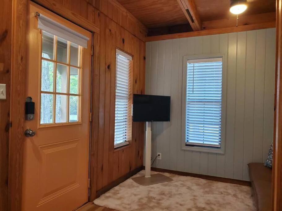 107 Vinewood Cabin Brewton Экстерьер фото
